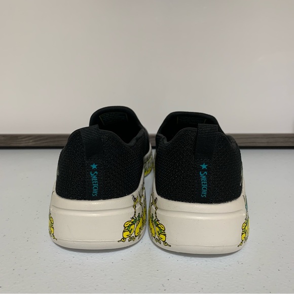 Skechers Go Walk Arch Fit Green Belly Dr. Seuss Sneakers-Size 6.5 NWOT - Picture 2 of 14